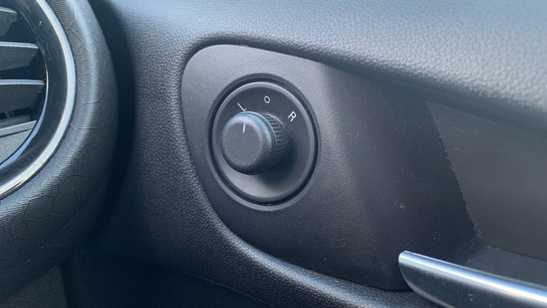 Vauxhall Adam 1.2i Energised 3dr Petrol Hatchback